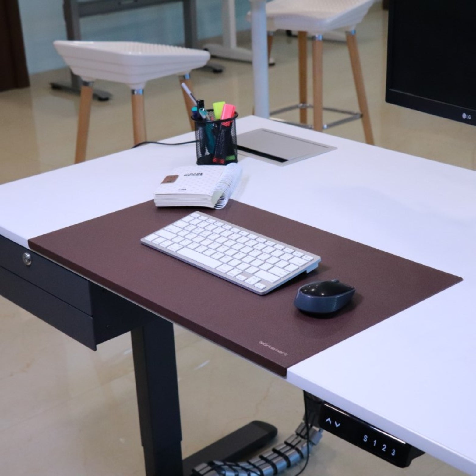 Ebco Worksmart Table Mat Brown Finish for Wooden Desks