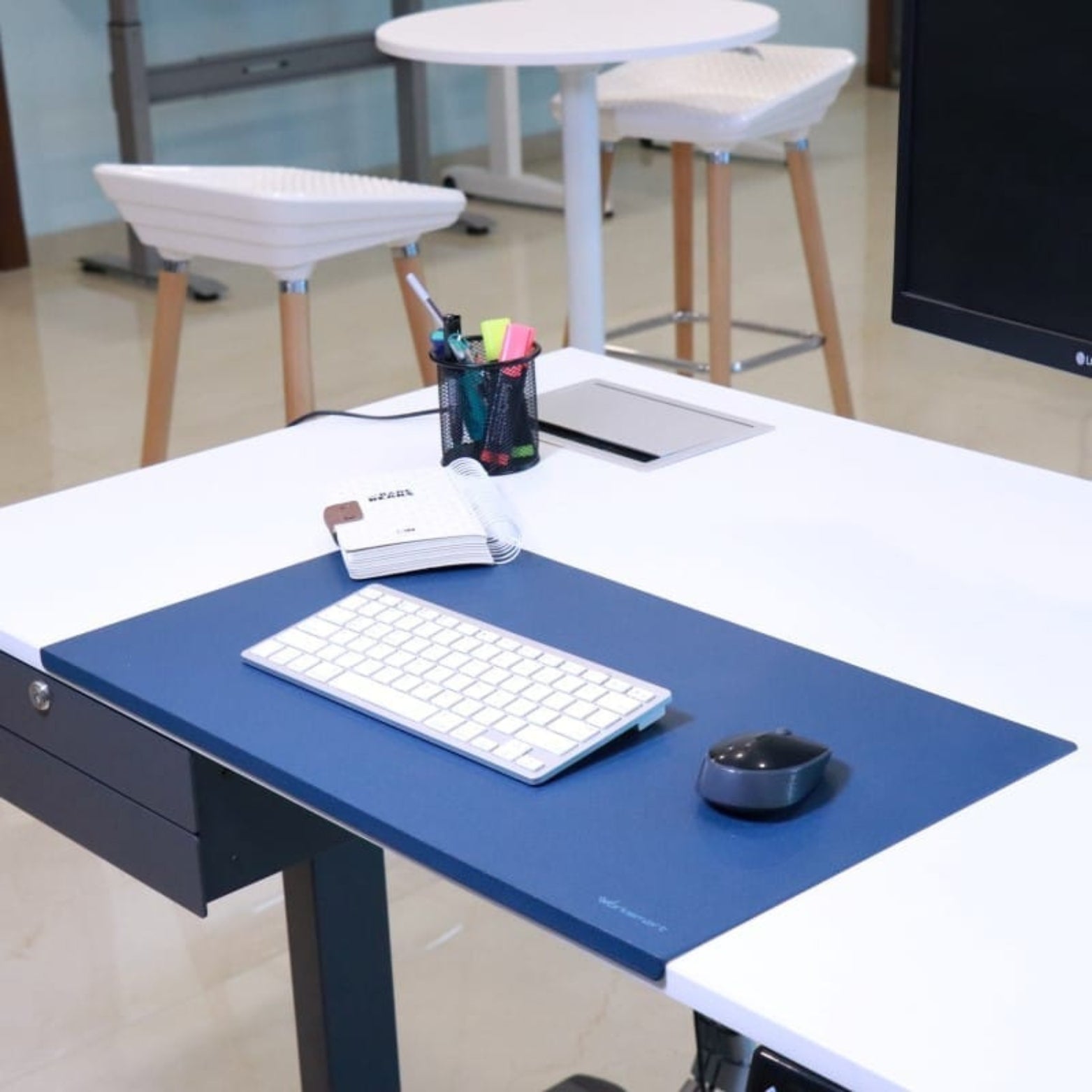 Ebco Worksmart Table Mat in Navy Blue Finish