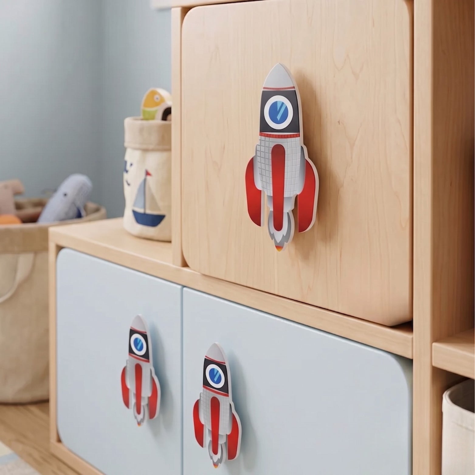 Small size 3 inch white acrylic rocket handle for children room study table drawers and toy storage boxes